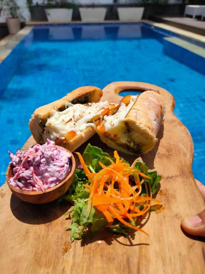 Bale Sampan Boutique Bungalows Gili Trawangan Dış mekan fotoğraf